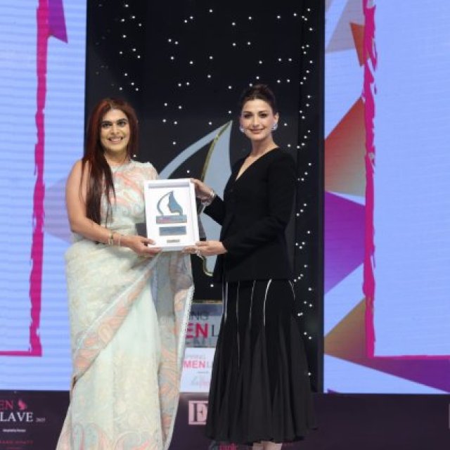 Dt. Divya Gandhi is recognised as one of the top 10 dietitian in Delhi