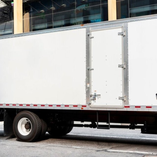 Trusted Chiller Rental Services for Saudi Businesses | Trane Experts