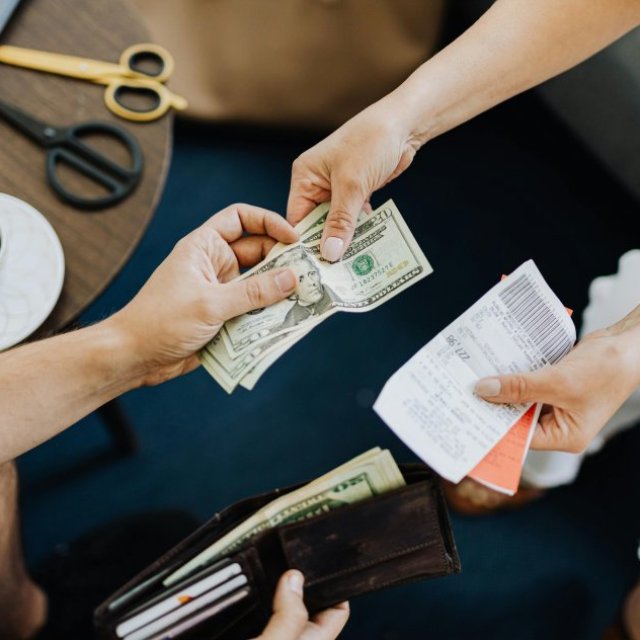 Online Short Term Loans: The Cash Option for Debt Relief