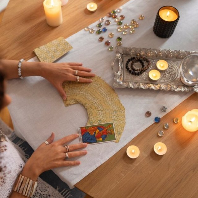 Who is the real Vashikaran specialist in Delhi NCR?