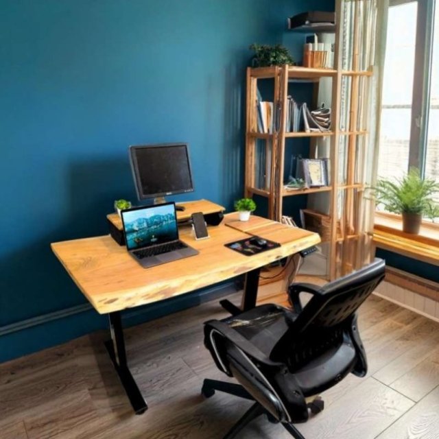 Height Adjustable Desk