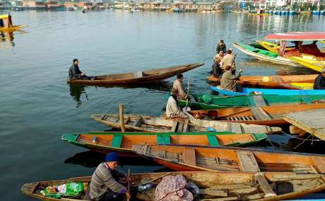 DELHI TO SRINAGAR CAB