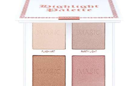 highlighter and blush palette