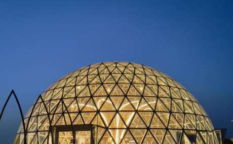 Best Resorts for Honeymoons Dubai | Beach Resort in Dubai