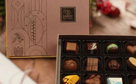 Chocolate Gift Delivery in India - Zoroy