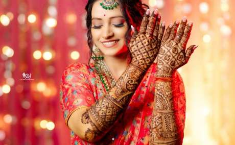 Discover the Perfect Mehndi Artist for Your Special Occasion