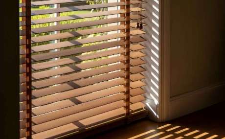 Wooden Blinds in Bangalore | Natural & Elegant Window Solutions