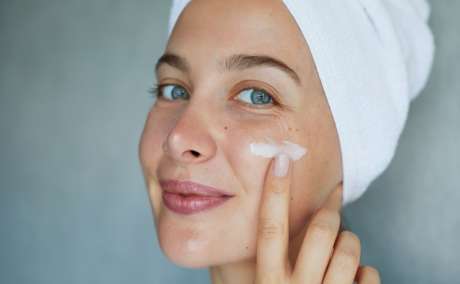 Skin Care in Dubai: Use EliteVita to Glow & Rejuvenate