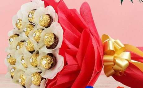 Holi Gifts Online with Same Day Delivery in India