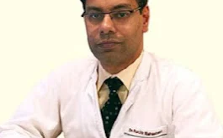 Dr Ruchir Maheshwari - Urology Specialist