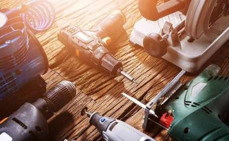 Where can I buy quality power tools in Canada?